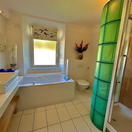 Duplex With Sea And Esterel Views דירה